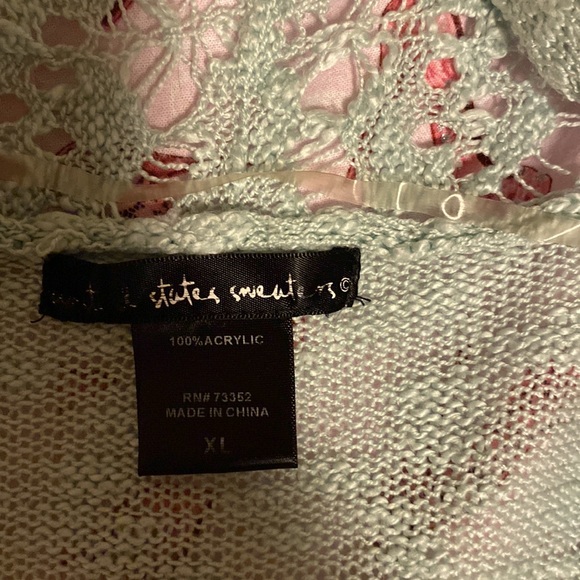 Acrylic sweater - Picture 3 of 4